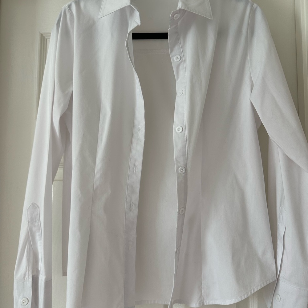 Classic White button down collard blouse